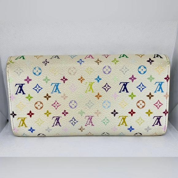Louis Vuitton Marukami Sarah Wallet - Picture 2 of 16